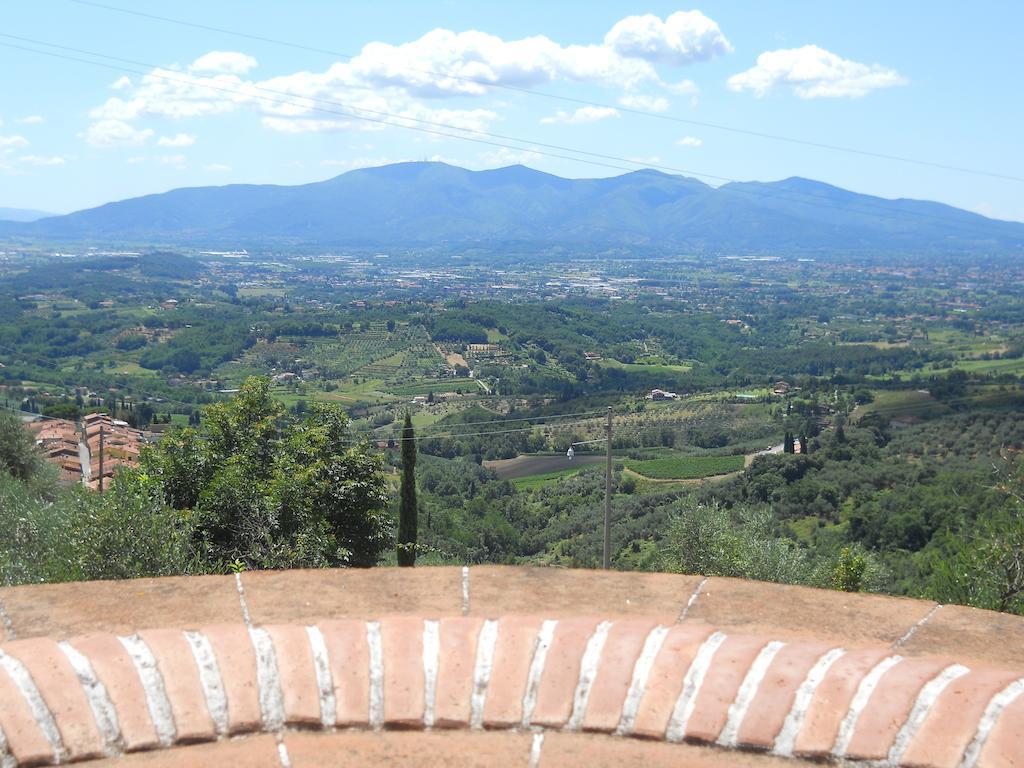 Nido D'Aquila Villa Collodi Room photo